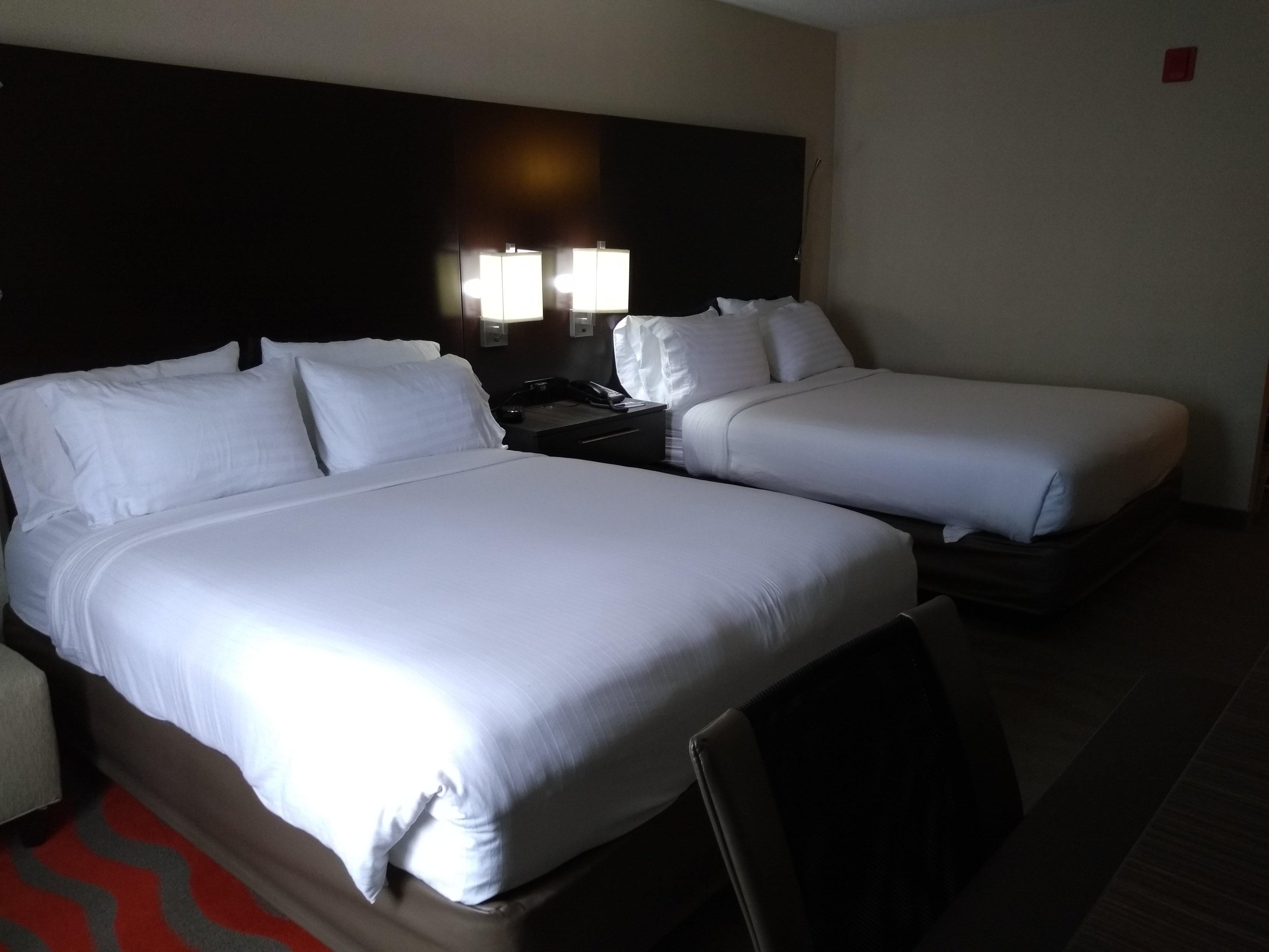 Holiday Inn Express Hotel & Suites Waterford By Ihg Eksteriør billede