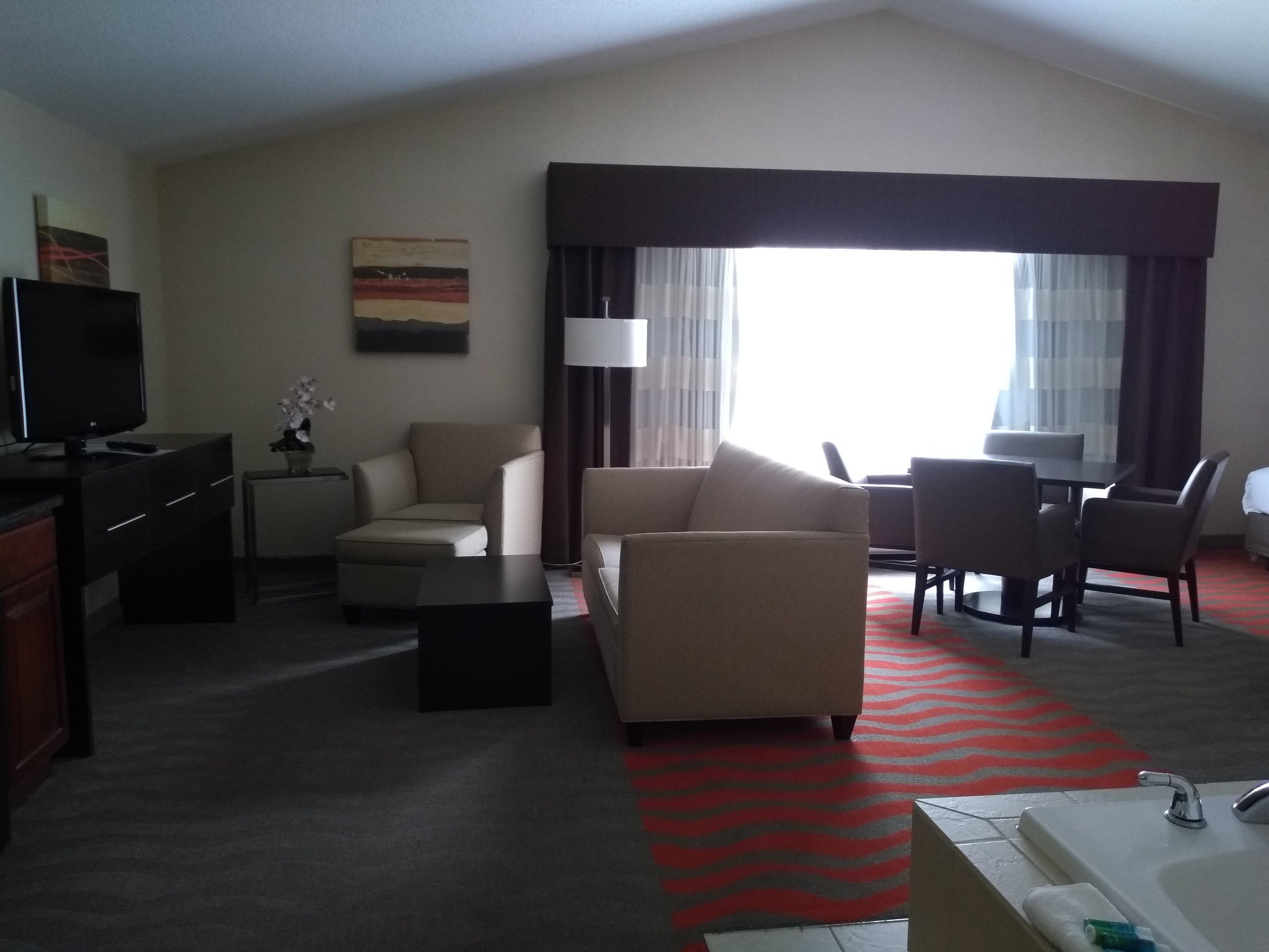 Holiday Inn Express Hotel & Suites Waterford By Ihg Eksteriør billede