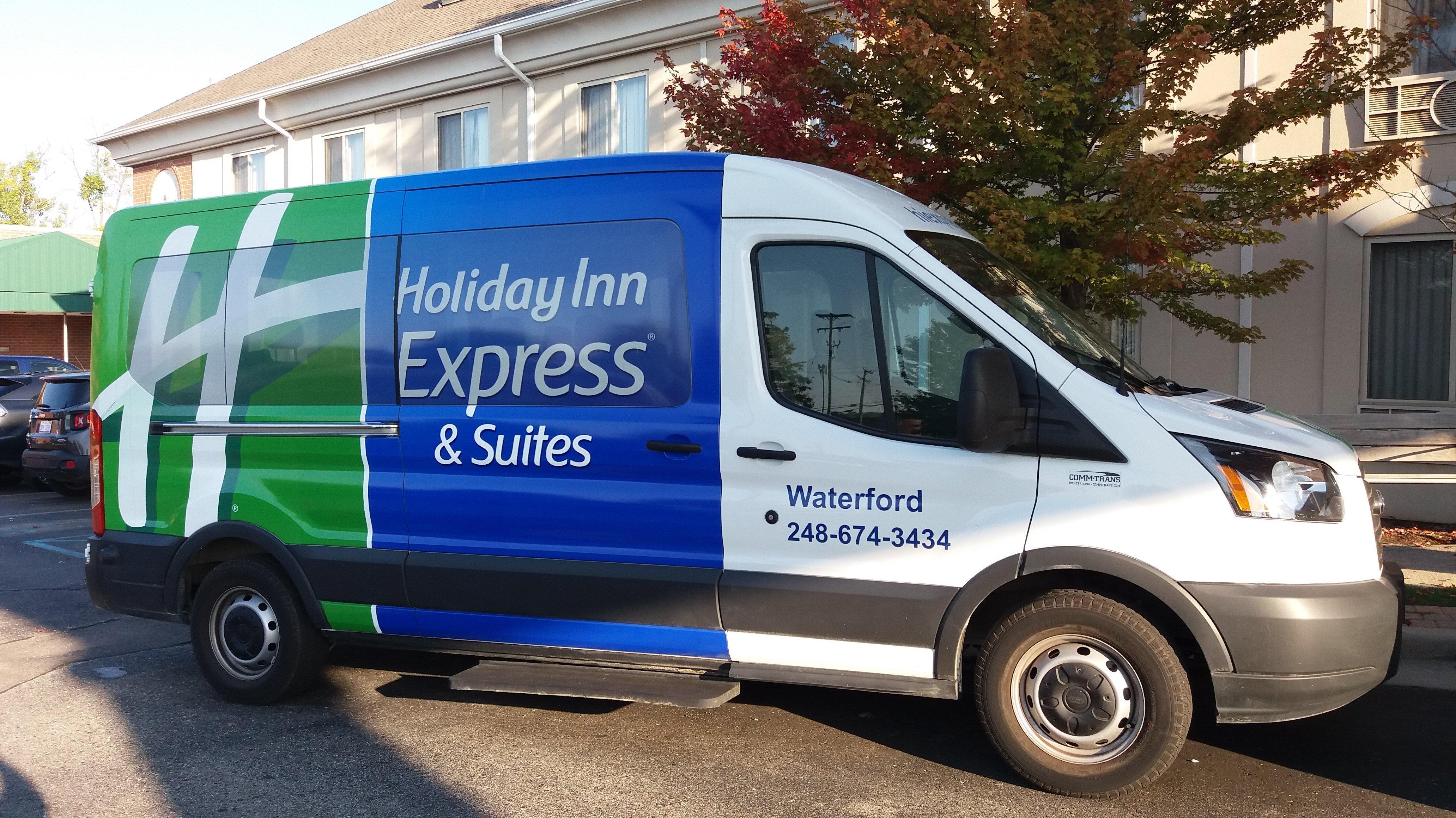Holiday Inn Express Hotel & Suites Waterford By Ihg Eksteriør billede