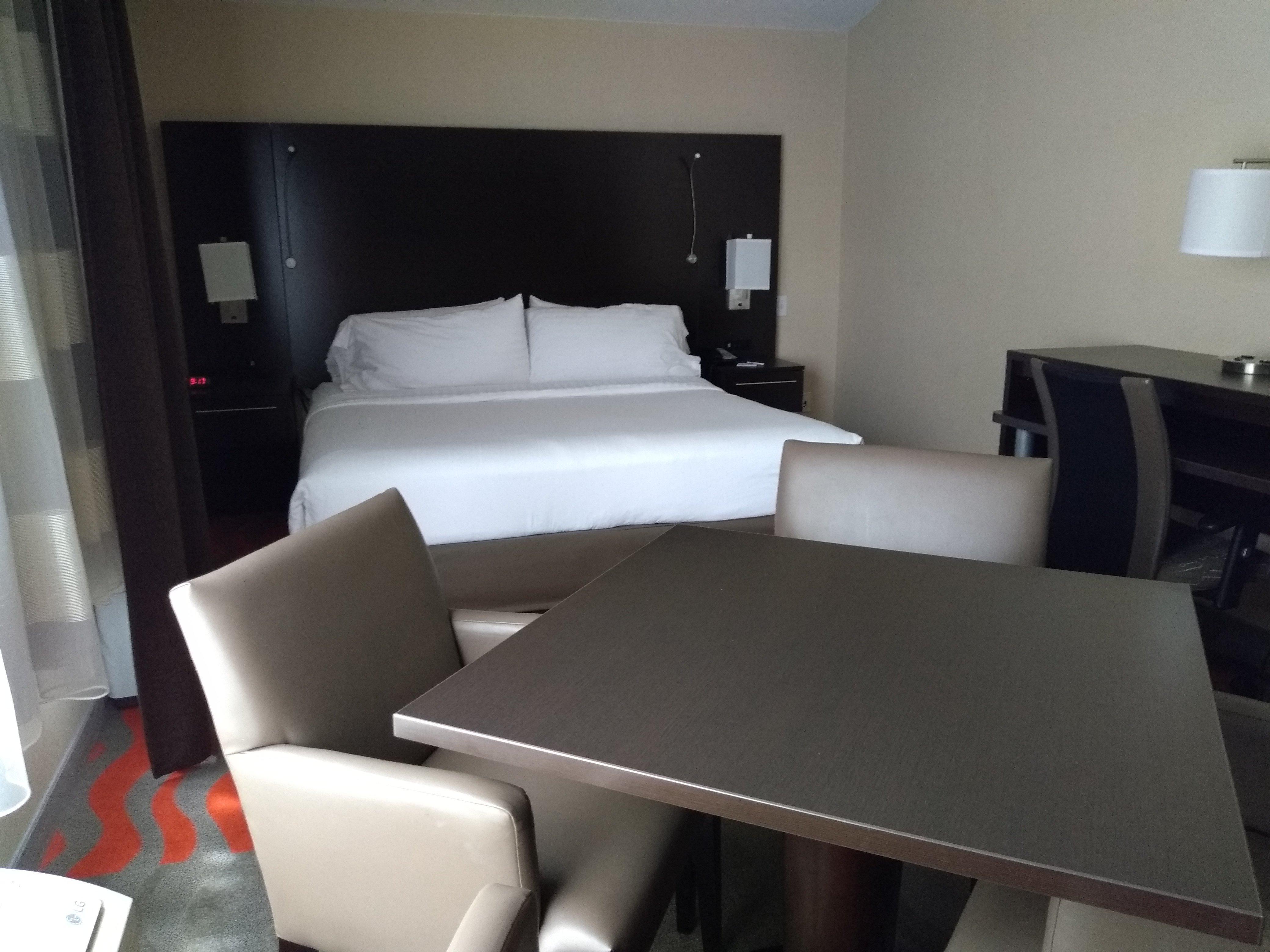 Holiday Inn Express Hotel & Suites Waterford By Ihg Eksteriør billede