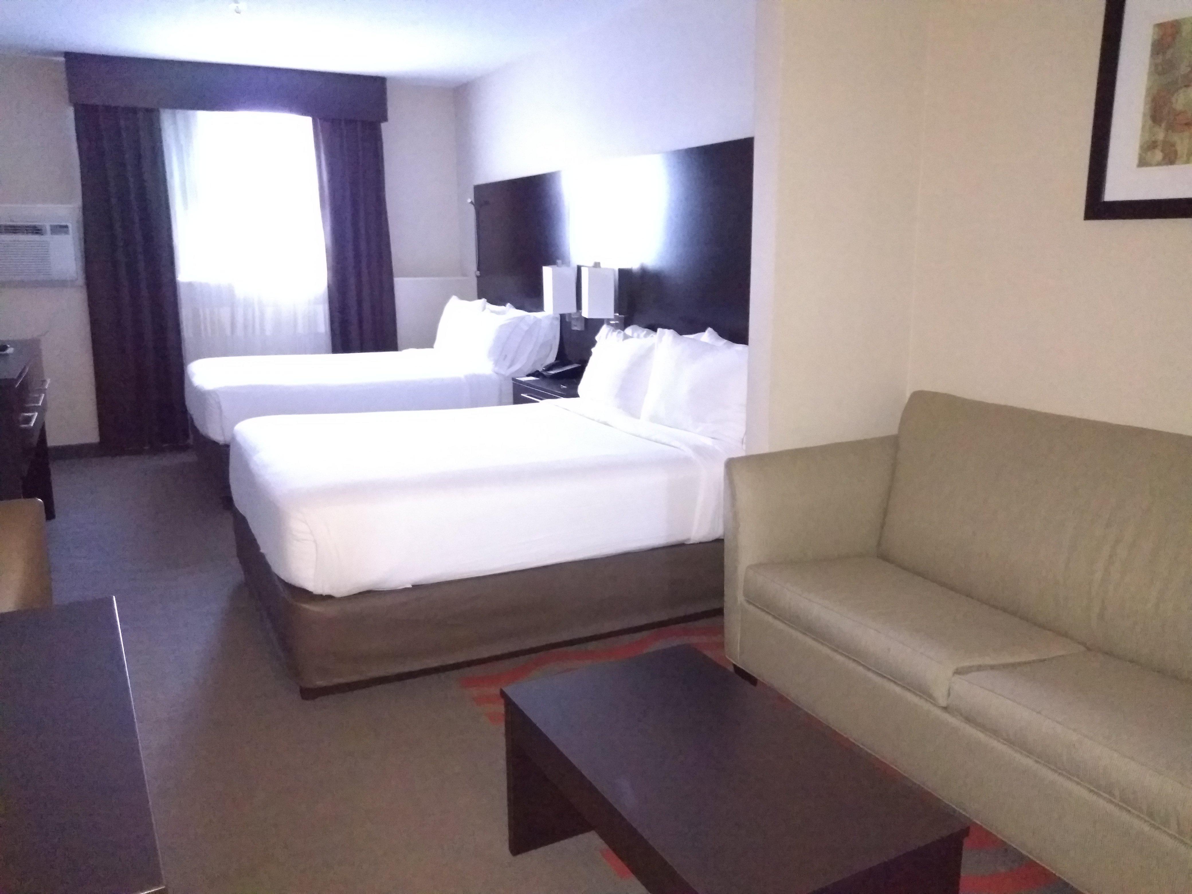 Holiday Inn Express Hotel & Suites Waterford By Ihg Eksteriør billede