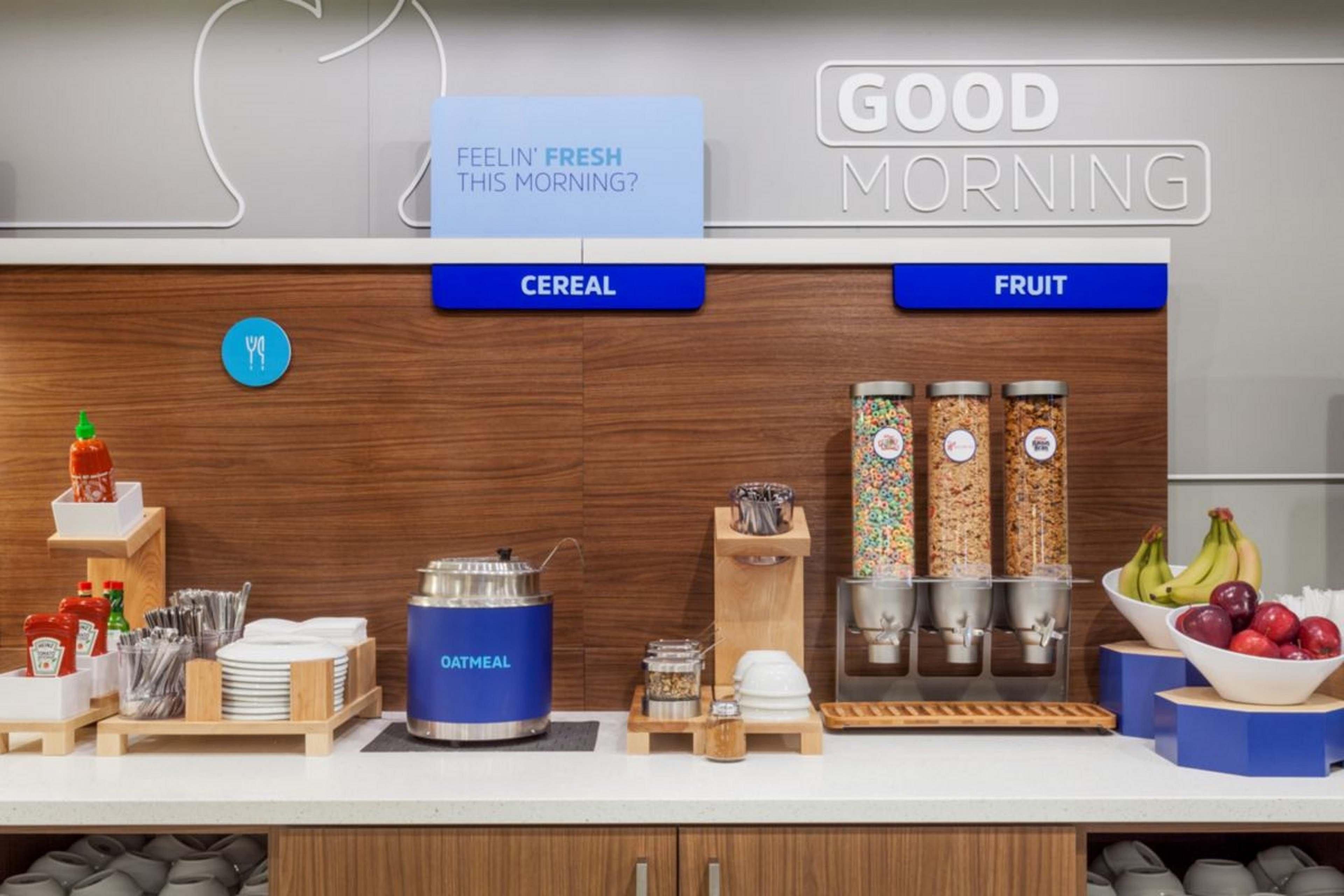 Holiday Inn Express Hotel & Suites Waterford By Ihg Eksteriør billede