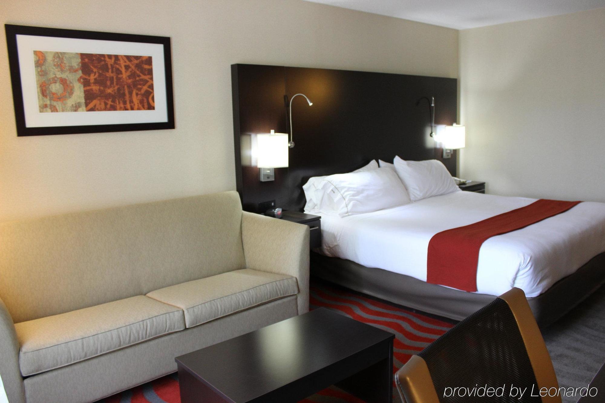 Holiday Inn Express Hotel & Suites Waterford By Ihg Eksteriør billede